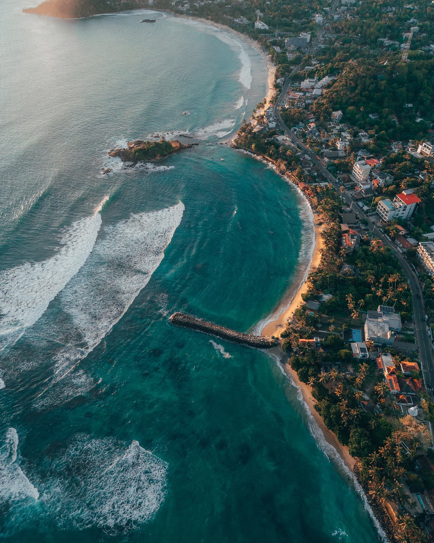 Midigama Beach